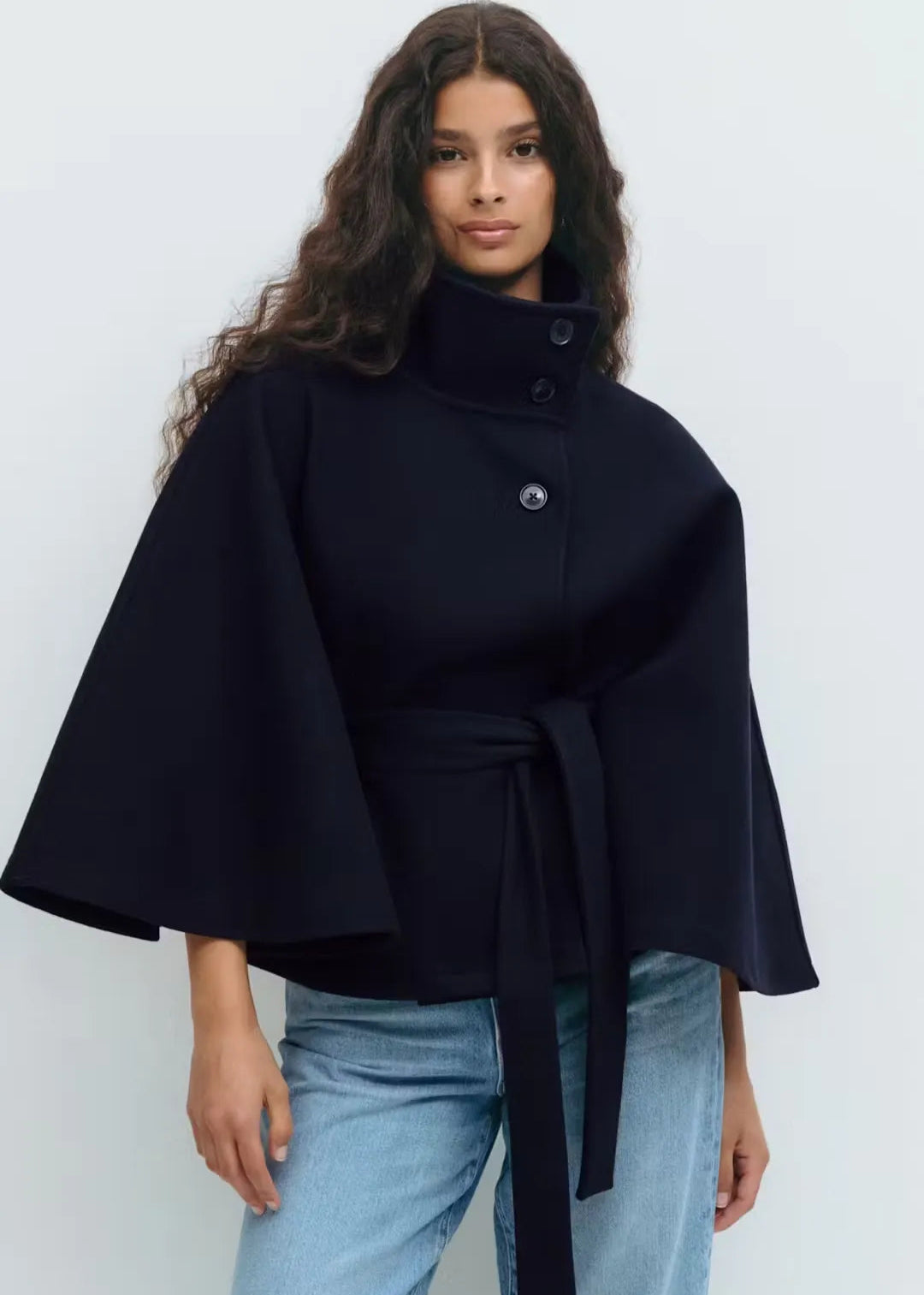 Elsie – Belt Cape Jacket