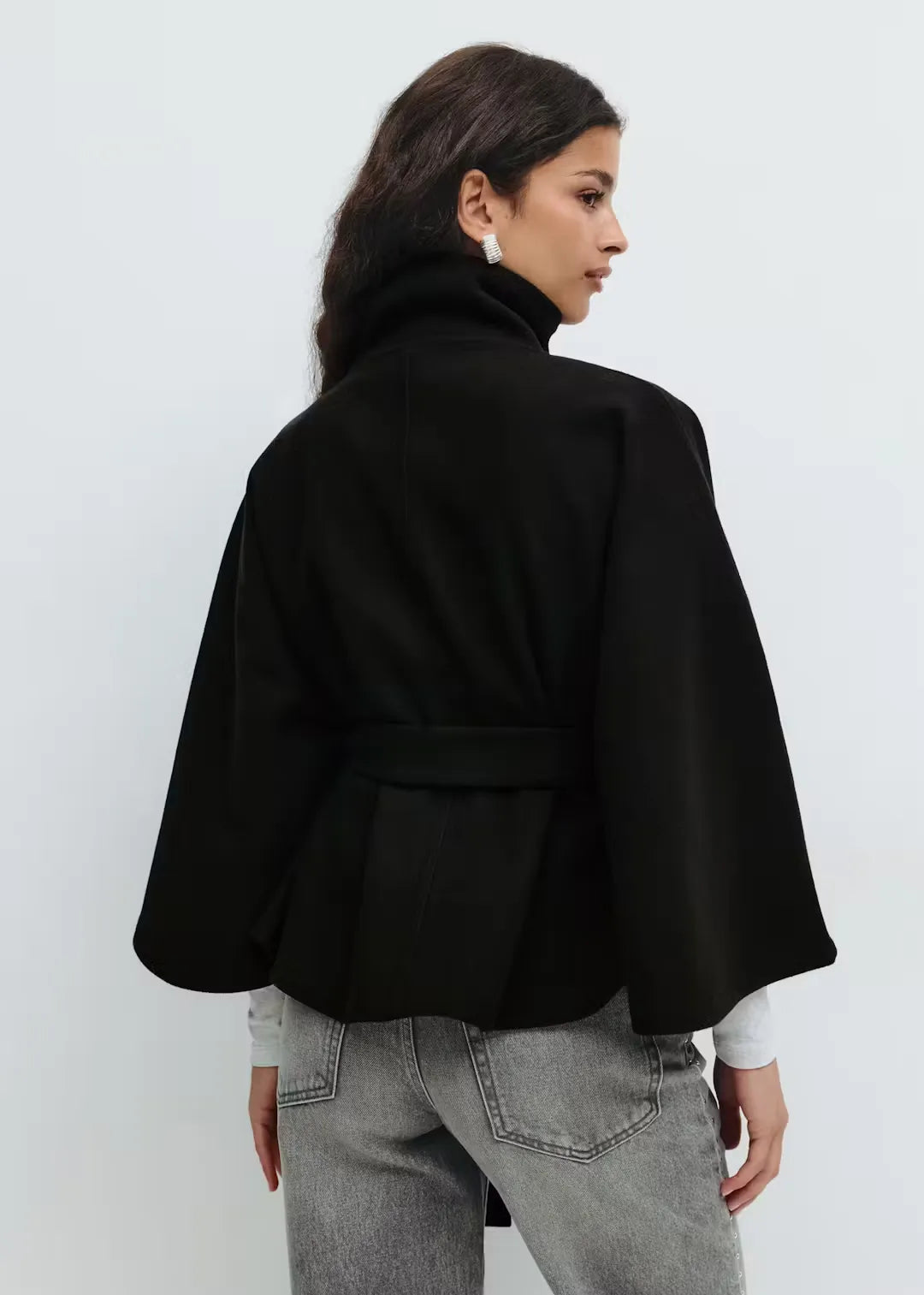 Elsie – Belt Cape Jacket