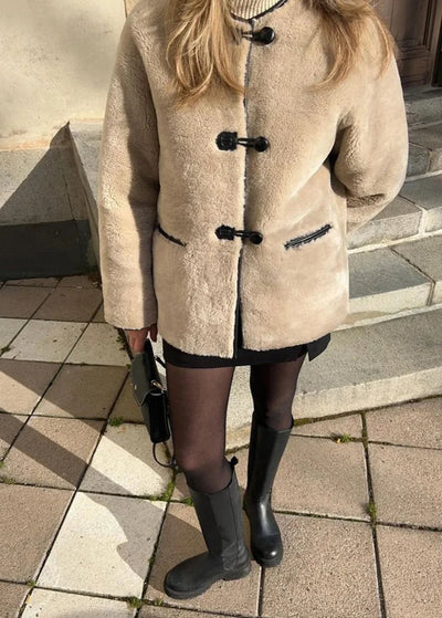 GENEVIÈVE | The All-Season Jacket